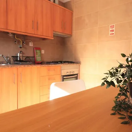 Апартаменты Lovelystay - Flats In Vrsa Historical Center *