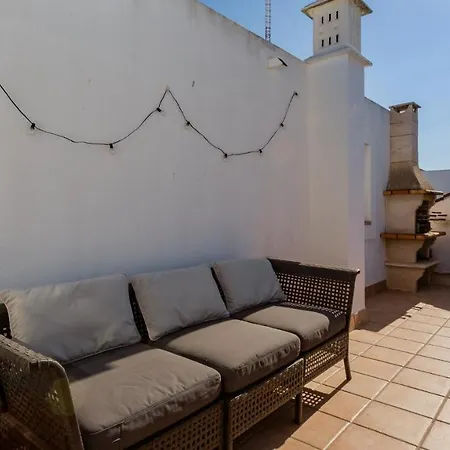 Lovelystay - Flats In Vrsa Historical Center Вила-Реал-ди-Санту-Антониу