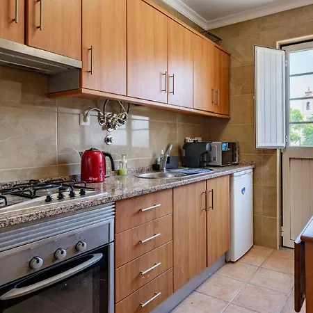Lovelystay - Flats In Vrsa Historical Center